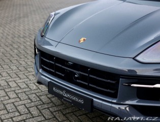 Porsche Cayenne 3.0 V6 E-Hybrid 470PS | 2025