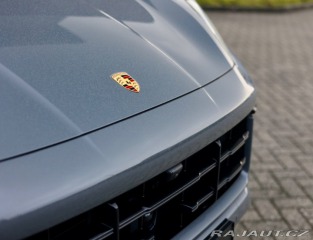 Porsche Cayenne 3.0 V6 E-Hybrid 470PS | 2025