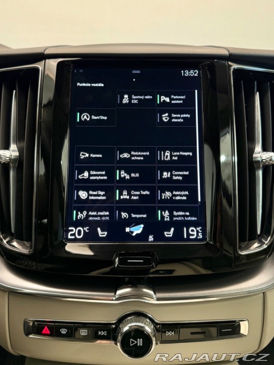 Volvo XC60 AWD Momentum Pro / Servi 2020