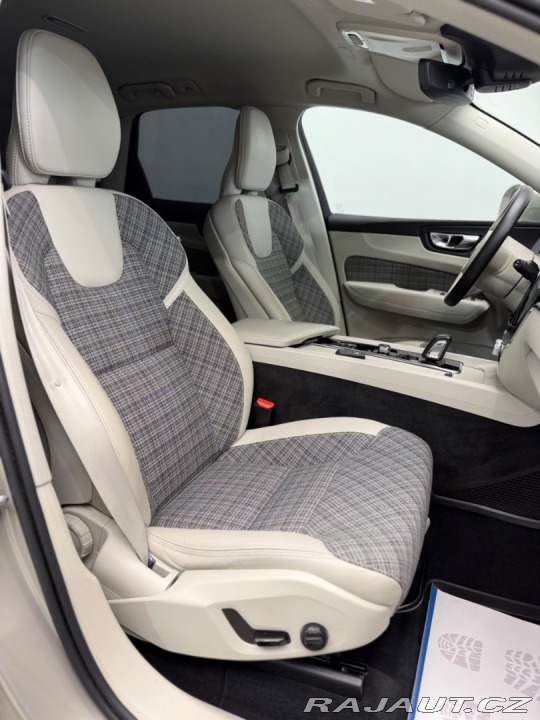 Volvo XC60 B4 Momentum Pro AWD A/T 2020