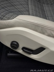 Volvo XC60 B4 Momentum Pro AWD A/T 2020