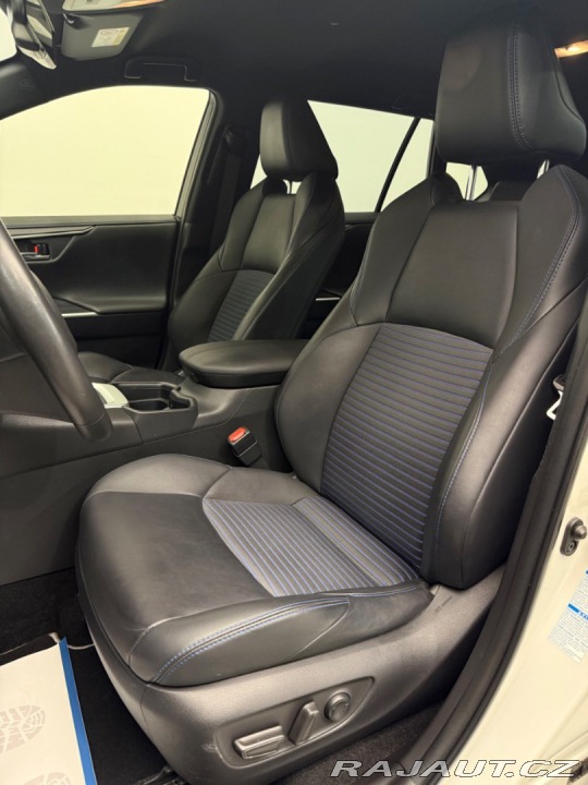 Toyota RAV4 2.5 Hybrid e-CVT Selecti 2021