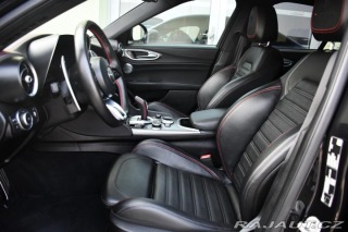 Alfa Romeo Giulia 2.0T16V206kWCOMPETIZIONE 2023