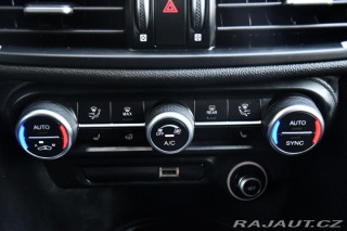 Alfa Romeo Giulia 2.0T16V206kWCOMPETIZIONE 2023