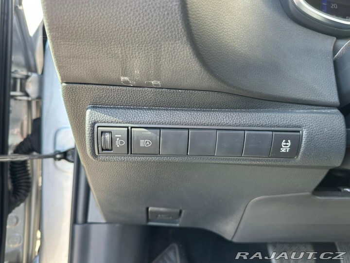 Toyota Corolla 1.5VVTi,92KW,VYHŘ.SEDADLA 2023
