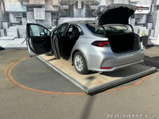 Toyota Corolla 1.5VVTi,92KW,VYHŘ.SEDADLA 2023