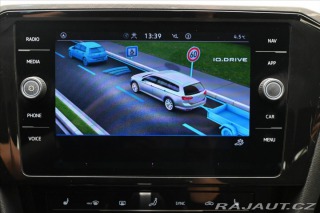 Volkswagen Passat 2,0 TDI 110 kW DSG Busine 2022