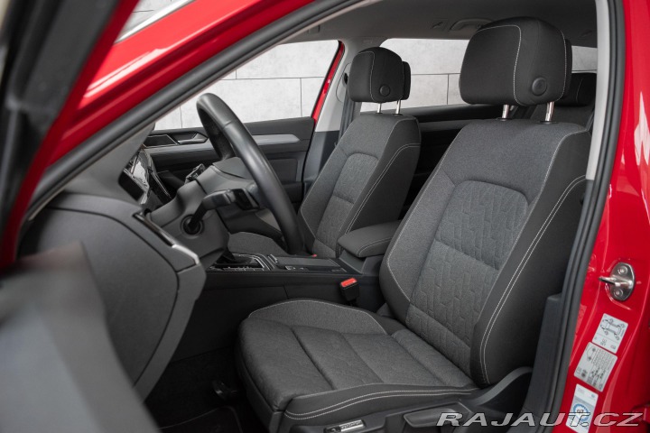 Volkswagen Passat 2.0 TDI DSG*TAŽNÉ*KAMERA* 2023