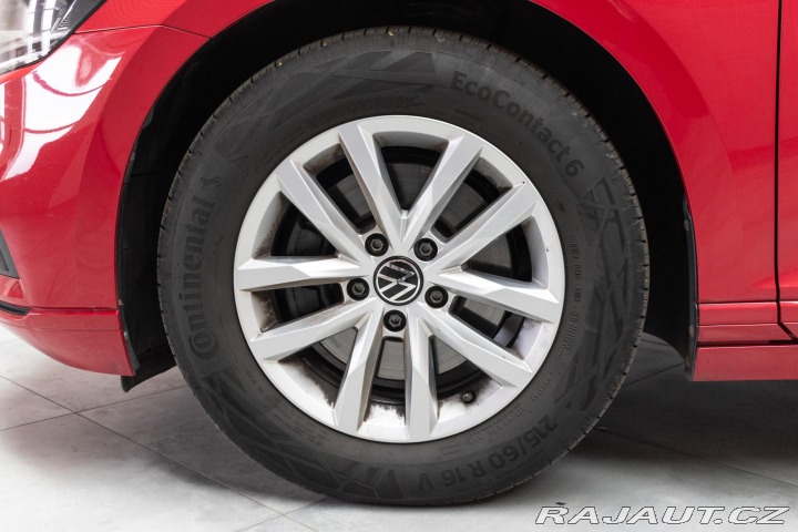 Volkswagen Passat 2.0 TDI DSG*TAŽNÉ*KAMERA* 2023