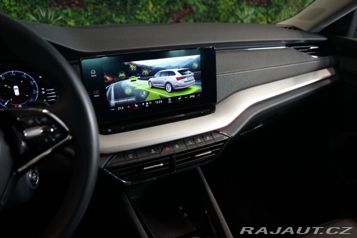 Škoda Octavia 2.0 TDI*DSG*KESSY*TAŽNÉ*A 2024