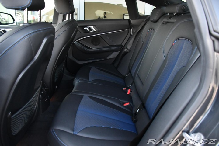 BMW 2 218d M-SPORT HUD ČR 1M 2021