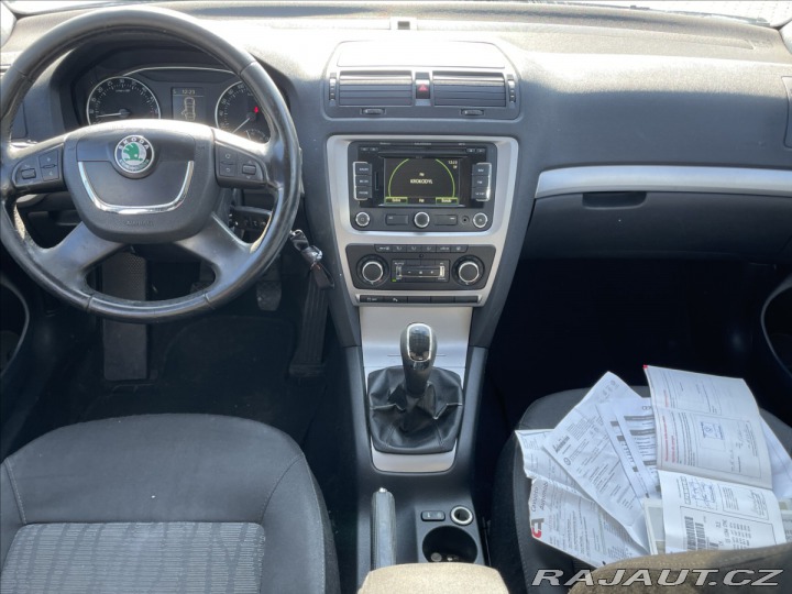 Škoda Octavia 2,0 TDi 103kw GPS CFH chy 2011