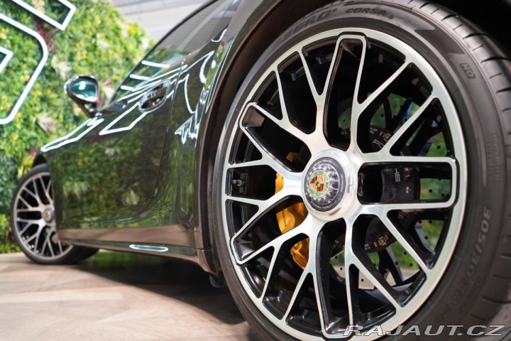 Porsche 911 991*PCCB*PDLC+*PDCC*BURME 2015