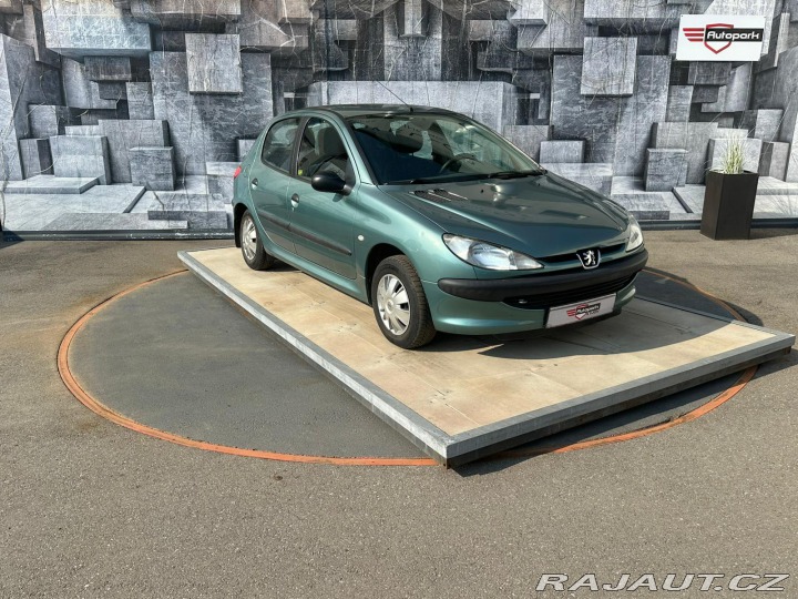 Peugeot 206 1.1i, 44KW 2000