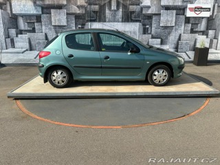 Peugeot 206 1.1i, 44KW 2000