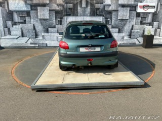 Peugeot 206 1.1i, 44KW 2000