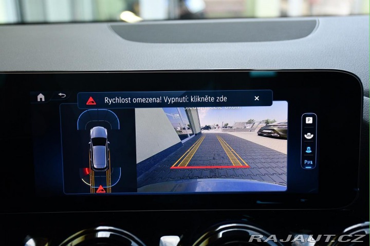 Mercedes-Benz B 200 LED CARPLAY ZÁRUKA ČR 2024