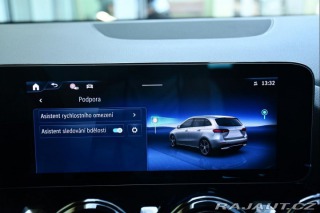 Mercedes-Benz B 200 LED CARPLAY ZÁRUKA ČR 2024