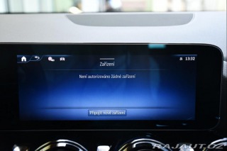 Mercedes-Benz B 200 LED CARPLAY ZÁRUKA ČR 2024