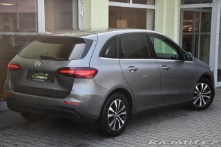 Mercedes-Benz B 200 LED CARPLAY ZÁRUKA ČR 2024