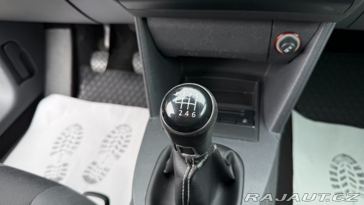 Volkswagen Touran 1.2TSi 77kW *ALU*Navi*Mat 2012