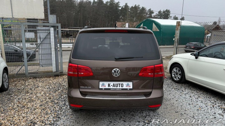 Volkswagen Touran 1.2TSi 77kW *ALU*Navi*Mat 2012