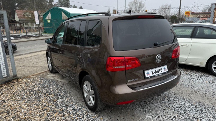 Volkswagen Touran 1.2TSi 77kW *ALU*Navi*Mat 2012