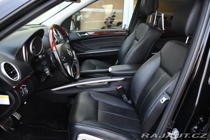 Mercedes-Benz GL 350 BLUETEC 4MATIC REZERV 2010