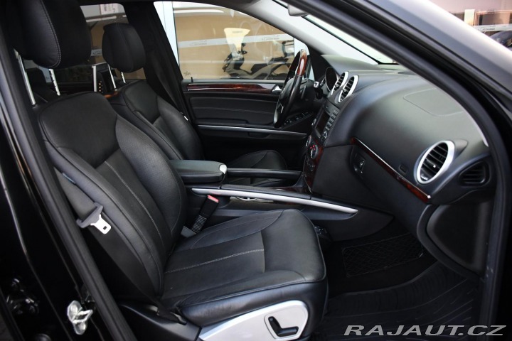 Mercedes-Benz GL 350 BLUETEC 4MATIC REZERV 2010