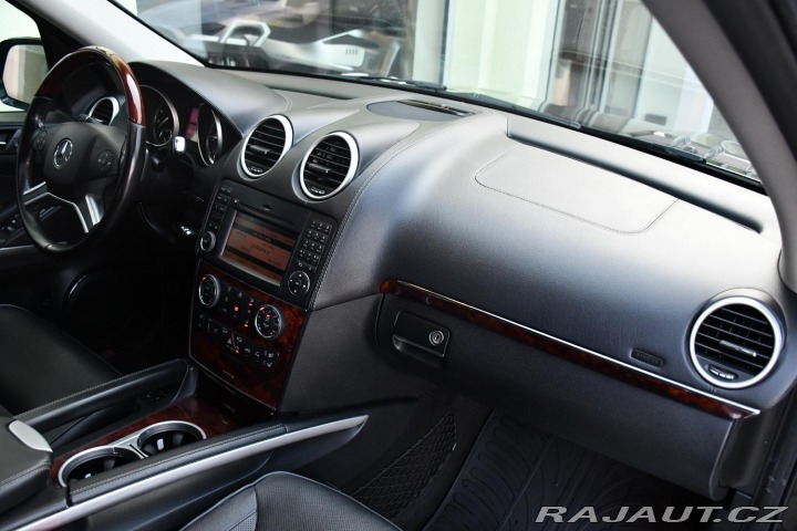Mercedes-Benz GL 350 BLUETEC 4MATIC REZERV 2010