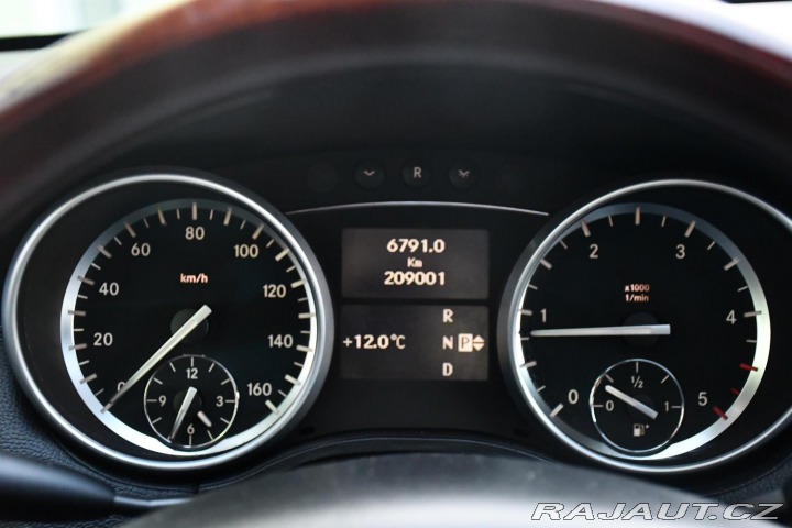 Mercedes-Benz GL 350 BLUETEC 4MATIC REZERV 2010