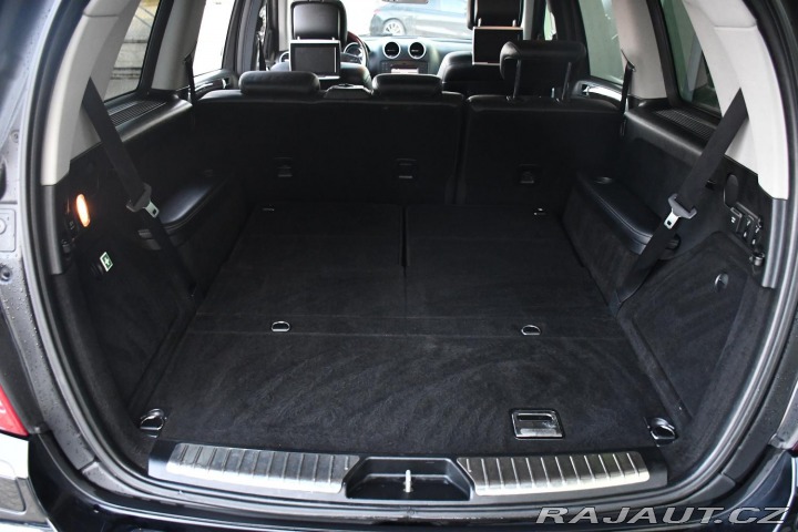 Mercedes-Benz GL 350 BLUETEC 4MATIC REZERV 2010