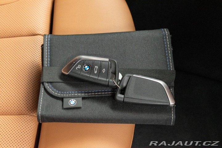 BMW 4 420d xD ///M*ZÁRUKA*LASER 2024