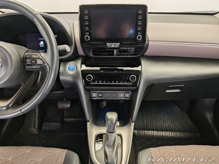 Toyota Yaris Cross Hybrid, 4x4 Executive 2022