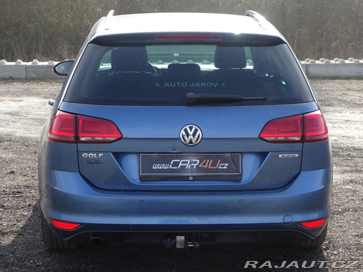 Volkswagen Golf 1.6TDI 81kW VARIANT ČR SE 2016