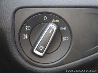 Volkswagen Golf 1.6TDI 81kW VARIANT ČR SE 2016