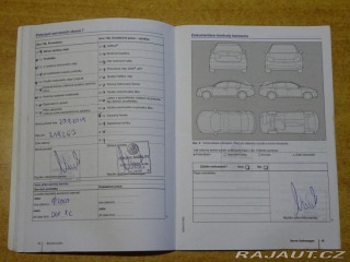 Volkswagen Golf 1.6TDI 81kW VARIANT ČR SE 2016