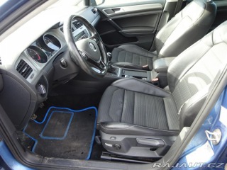 Volkswagen Golf 1.6TDI 81kW VARIANT ČR SE 2016
