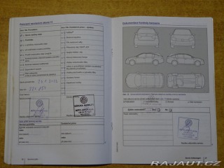 Volkswagen Golf 1.6TDI 81kW VARIANT ČR SE 2016