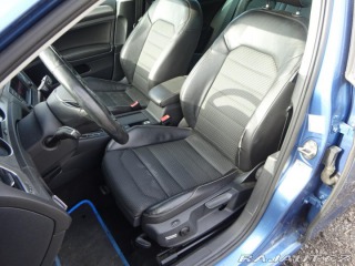 Volkswagen Golf 1.6TDI 81kW VARIANT ČR SE 2016