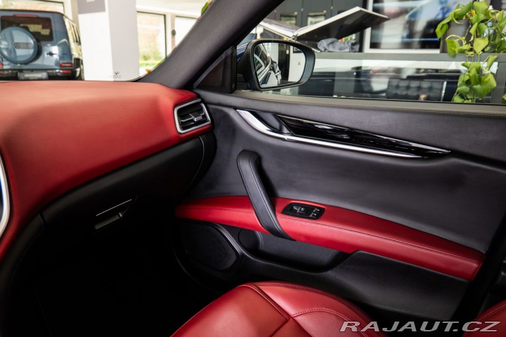 Maserati Ghibli 2019