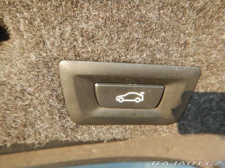 BMW 5 520d XDRIVE, ČR, SERVISKA 2016