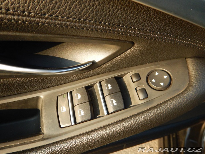 BMW 5 520d XDRIVE, ČR, SERVISKA 2016