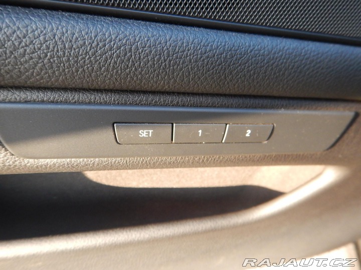 BMW 5 520d XDRIVE, ČR, SERVISKA 2016