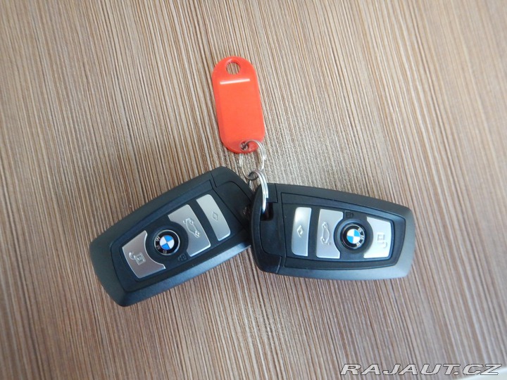 BMW 5 520d XDRIVE, ČR, SERVISKA 2016