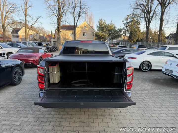 Ostatní značky Ostatní modely Isuzu D-Max V-Cross Double cab 4x4 2025