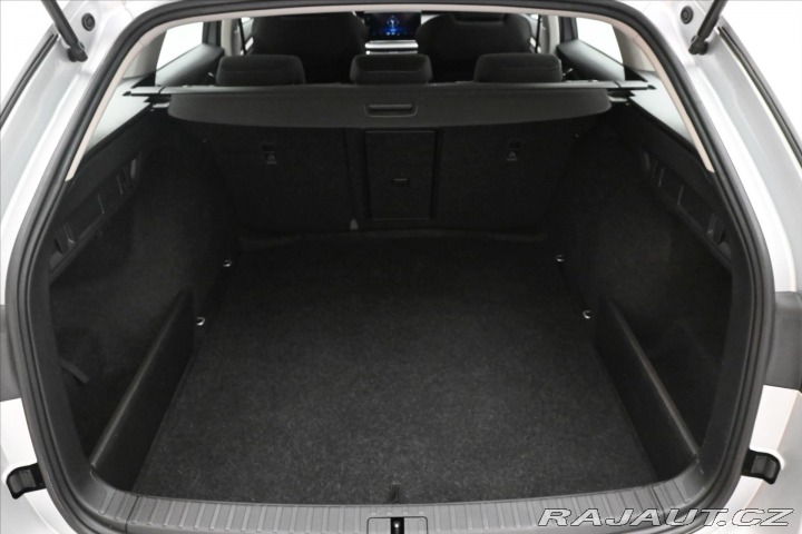 Škoda Octavia 2,0 TDI 110 kW DSG NAVIGA 2023