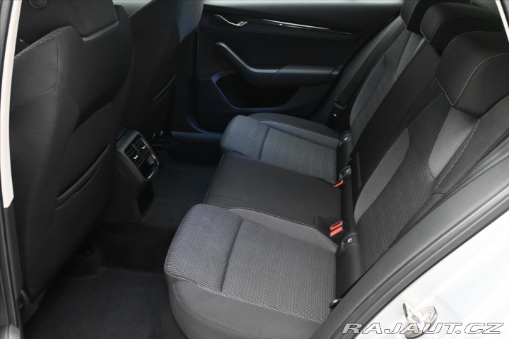 Škoda Octavia 2,0 TDI 110 kW DSG NAVIGA 2023