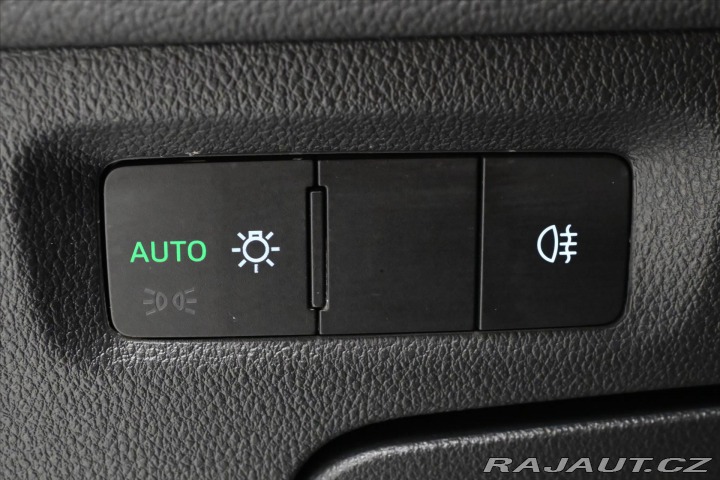 Škoda Octavia 2,0 TDI 110 kW DSG NAVIGA 2023
