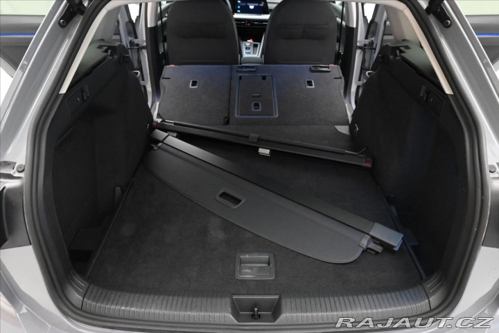 Volkswagen Golf 2,0 TDI 110 kW DSG Life Z 2021